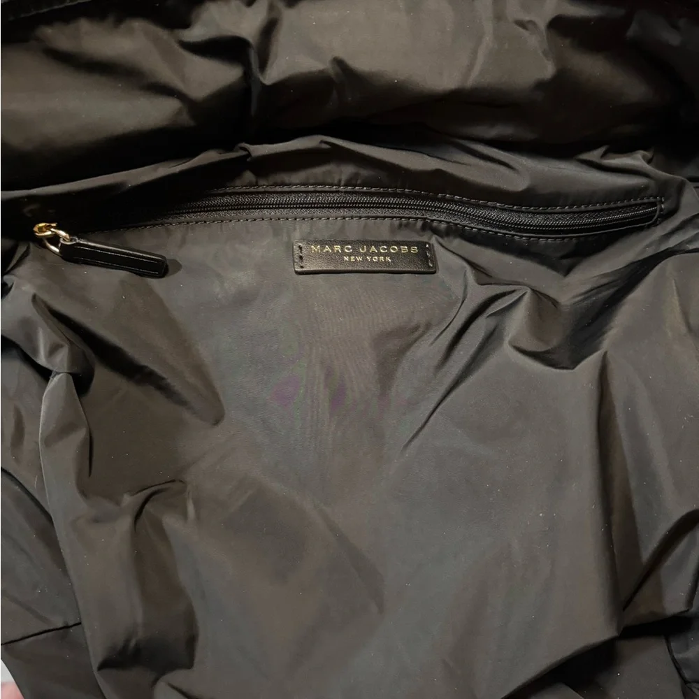 Marc Jacobs Black Quilted Tote Bag - Picture 12 of 14